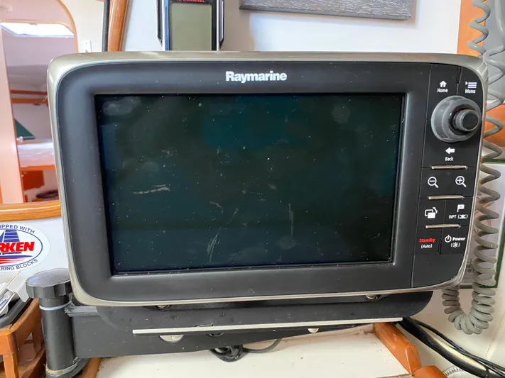 Jaywalker Yacht Photos Pics 