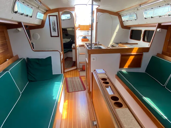 Jaywalker Yacht Photos Pics 