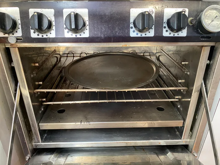 Jaywalker Yacht Photos Pics 