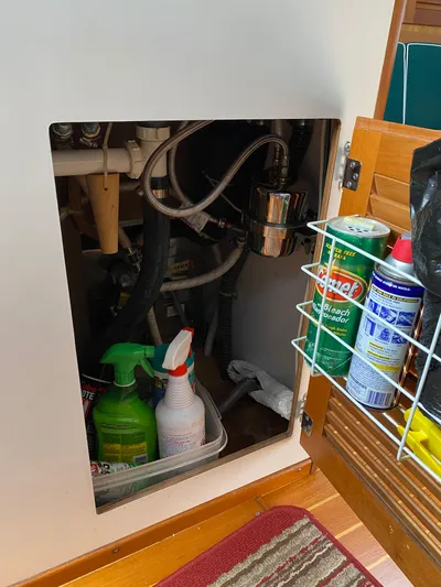 Jaywalker Yacht Photos Pics 