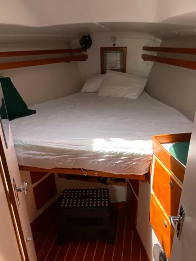 Jaywalker Yacht Photos Pics 