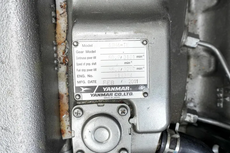 Bleu Lagoon Yacht Photos Pics 