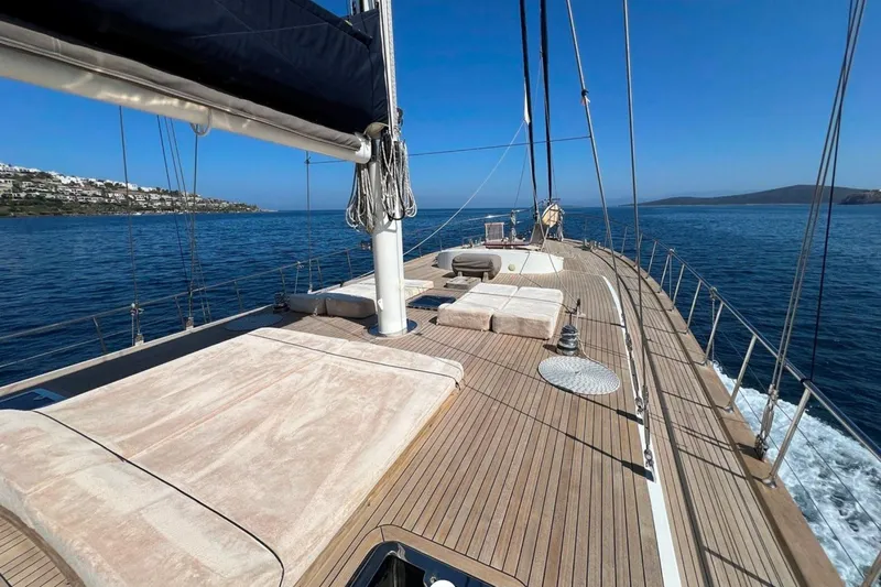 Cİca Sultan Yacht Photos Pics Luxurious Ark Yat 24M yacht sailing on clear blue waters, 2014 model.
