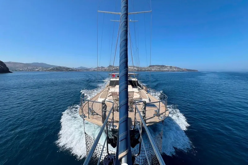 Cİca Sultan Yacht Photos Pics Luxurious Ark Yat 24M yacht sailing on clear blue waters, 2014 model.