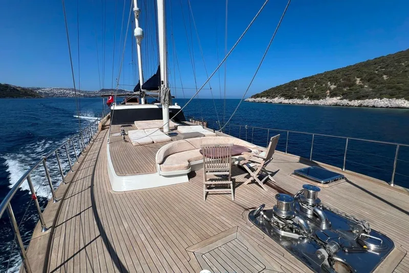 Cİca Sultan Yacht Photos Pics Luxurious 2014 Gulet ARK YAT 24M sailing on clear blue waters.