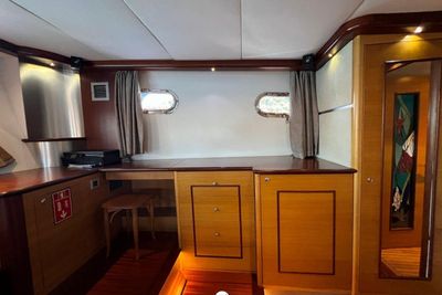 Yacht