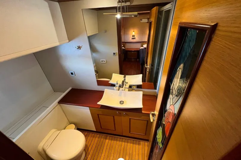 Cİca Sultan Yacht Photos Pics Luxurious bathroom interior of 2014 Ark Yat 24M yacht with modern fixtures.