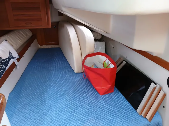 Aloha R & R Yacht Photos Pics 