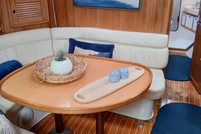 Aloha R & R Yacht Photos Pics 
