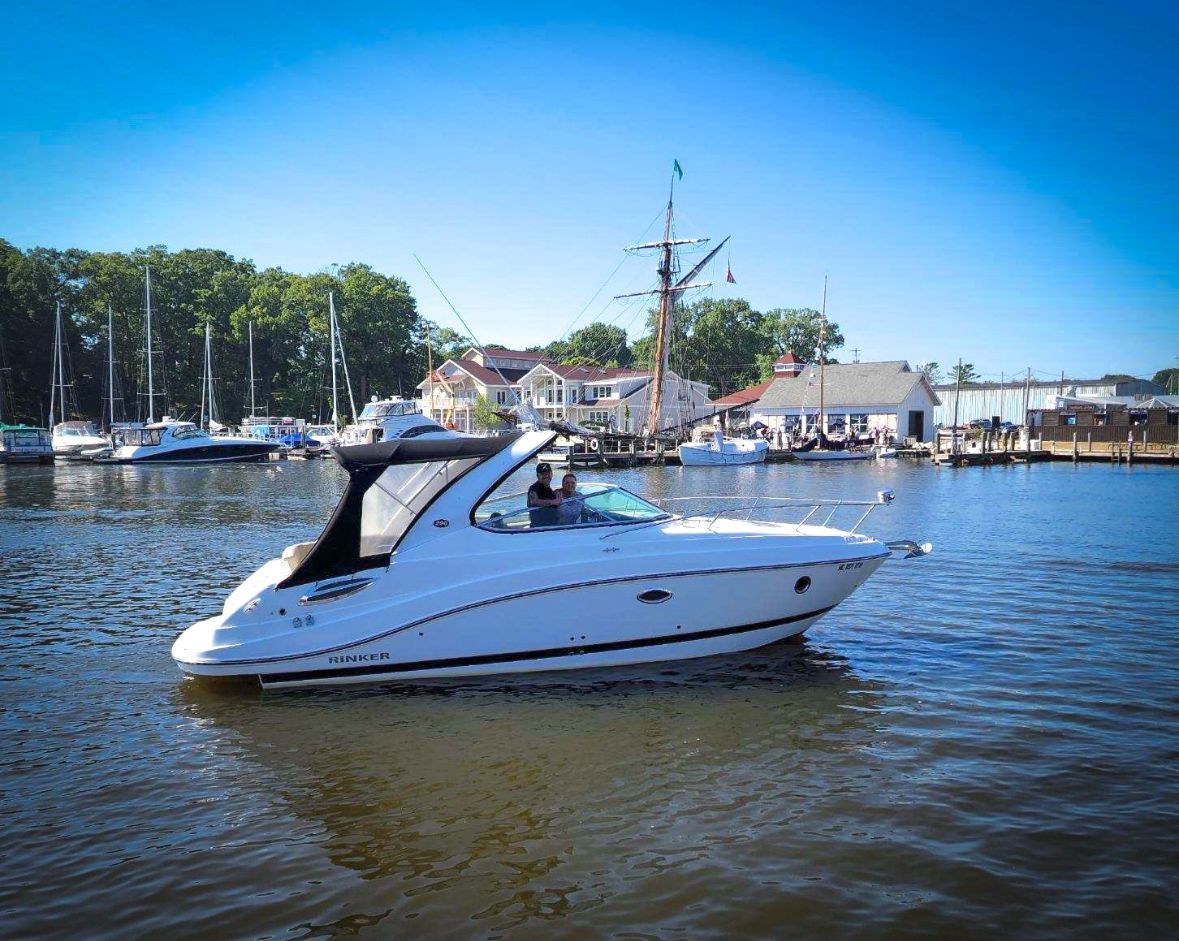 Rinker 290 Express