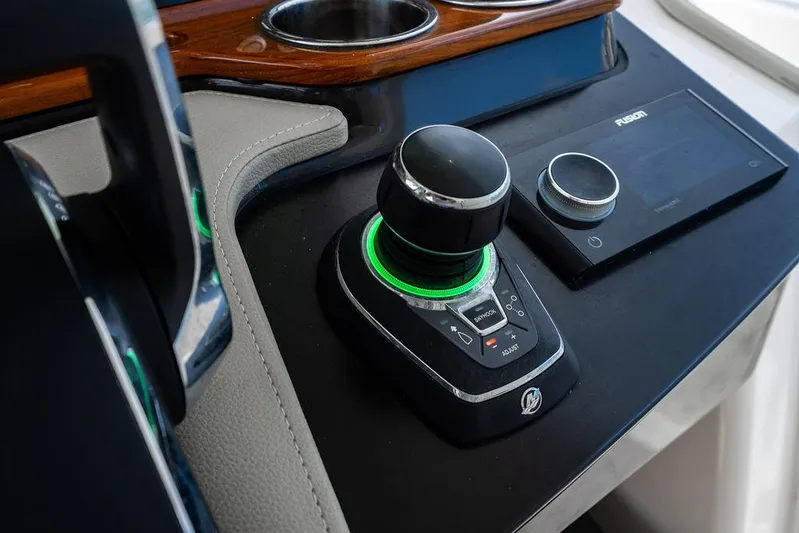 Let's Go Yacht Photos Pics Control panel of 2023 Tiara Yachts 34 LS with joystick and display.