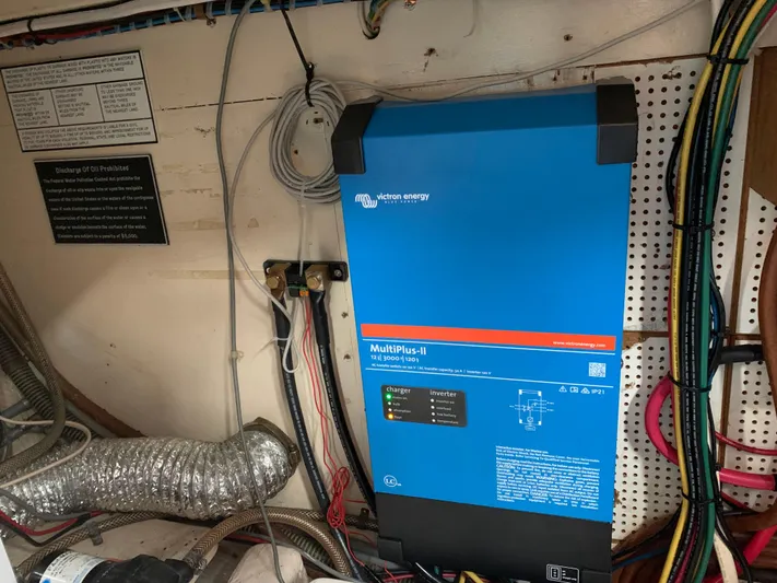 Proud Mary Yacht Photos Pics 