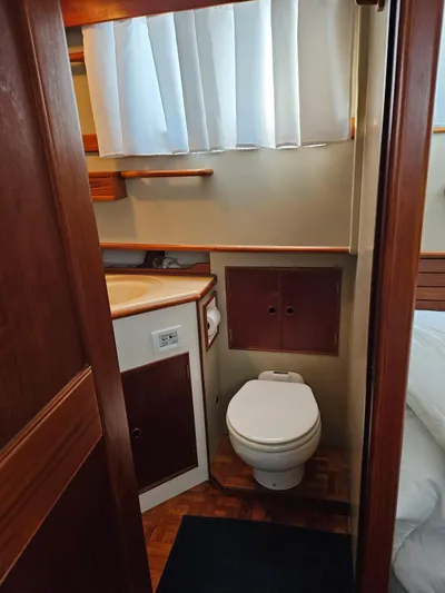 Proud Mary Yacht Photos Pics 