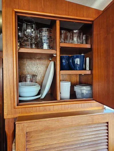 Proud Mary Yacht Photos Pics 