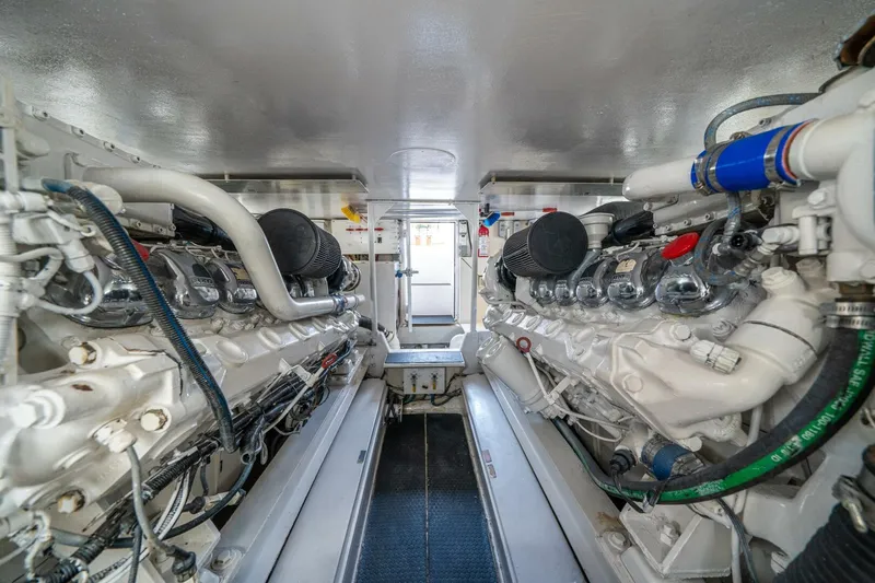 Margin Call Yacht Photos Pics 