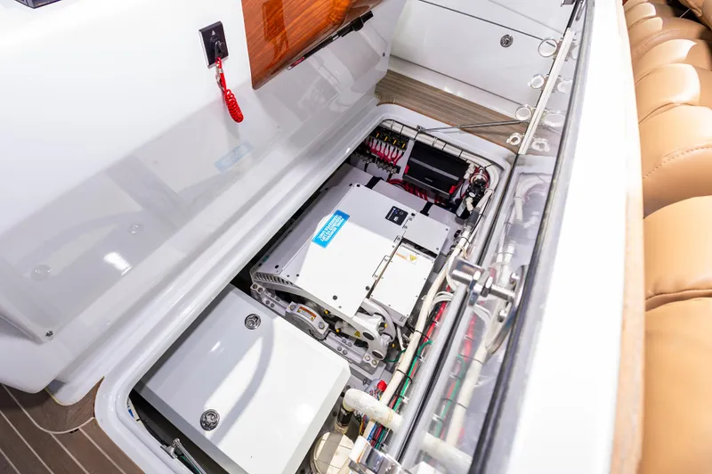 Justifier Yacht Photos Pics 