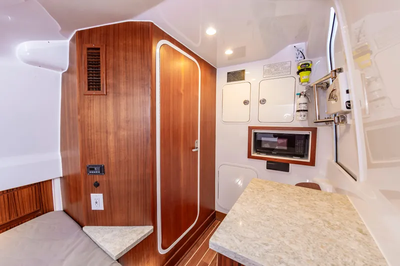 Justifier Yacht Photos Pics 