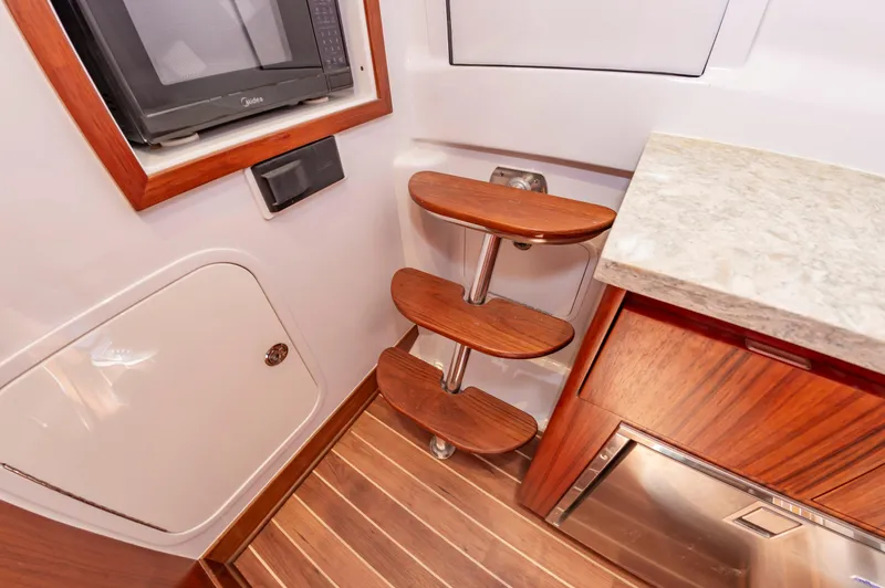 Justifier Yacht Photos Pics 