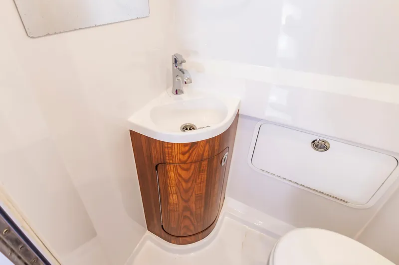 Justifier Yacht Photos Pics 