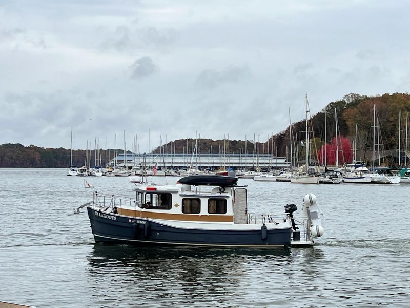 2016 Ranger Tugs R-27