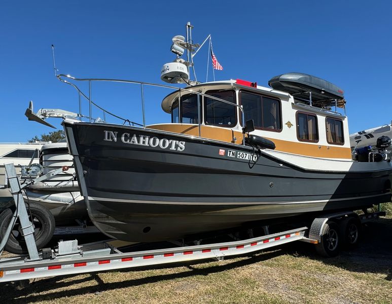 2016 Ranger Tugs R-27