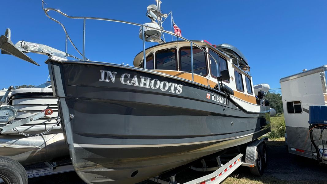 2016 Ranger Tugs R-27