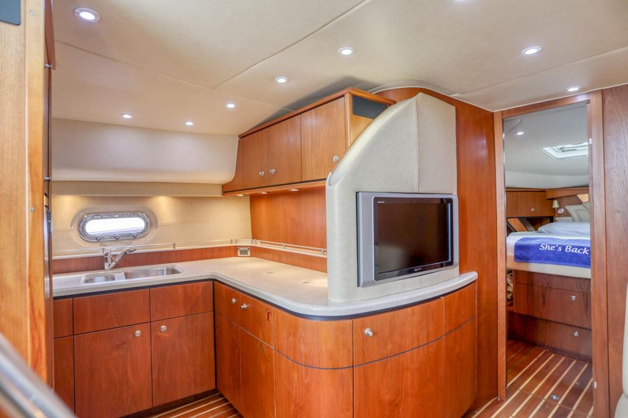 2008 Tiara Yachts 4300 Sovran