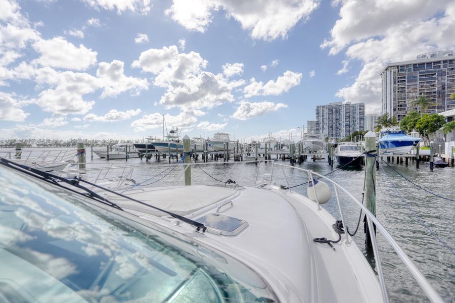 2008 Tiara Yachts 4300 Sovran