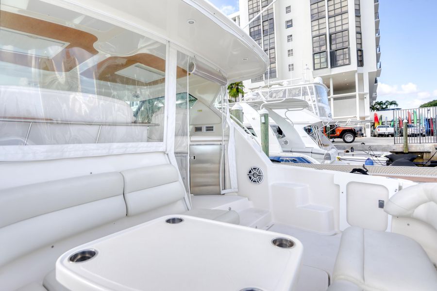 2008 Tiara Yachts 4300 Sovran