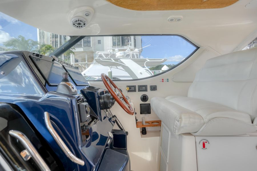 2008 Tiara Yachts 4300 Sovran