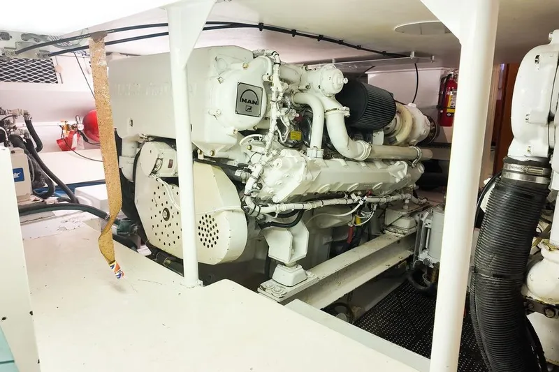 Coming To Fort Lauderdale By Nov. 3 Yacht Photos Pics Engine room of a 1999 Viking Cockpit Sports Yacht with MAN engine.