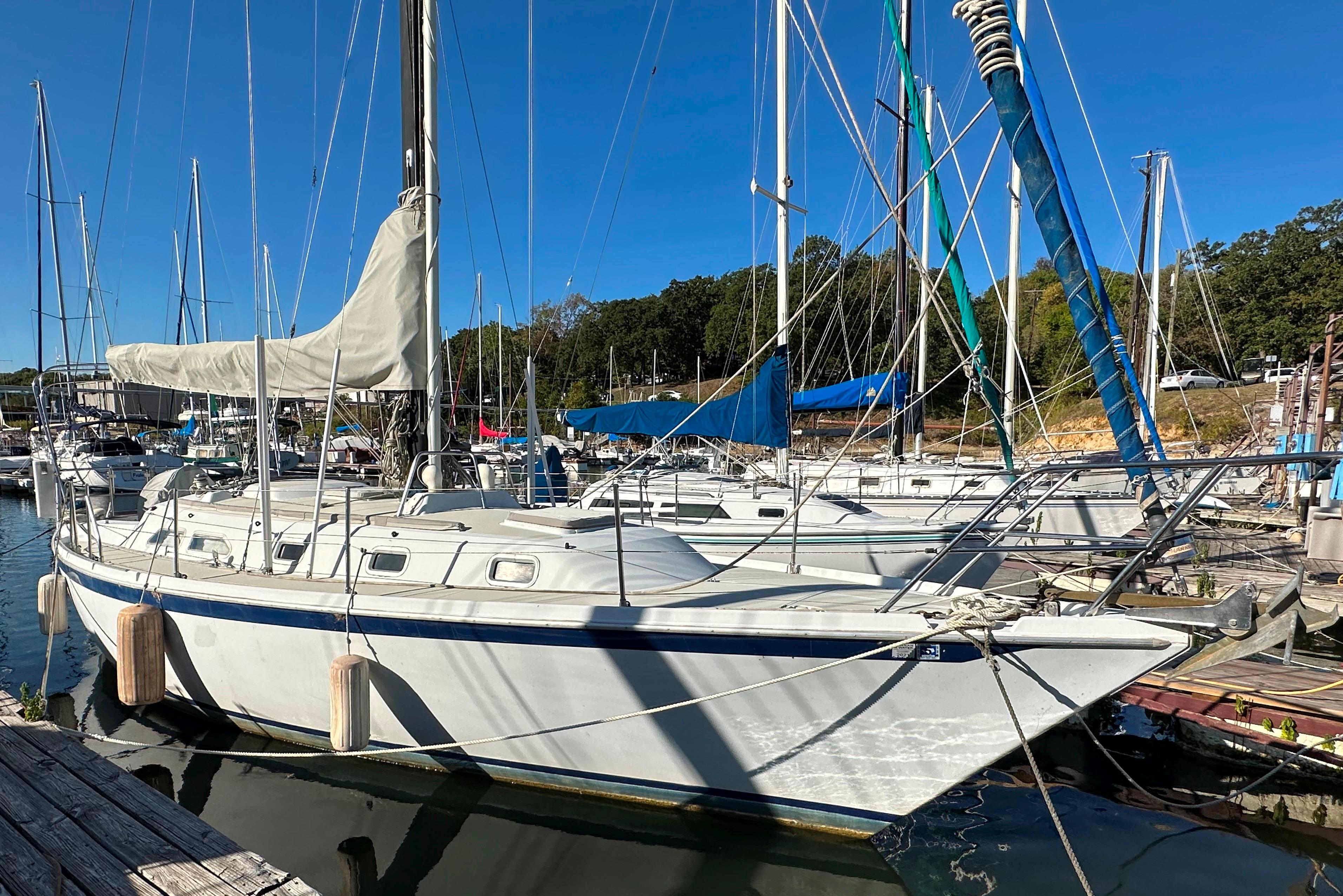 1984 Ericson 35 Mkiii Cruiser For Sale Yachtworld