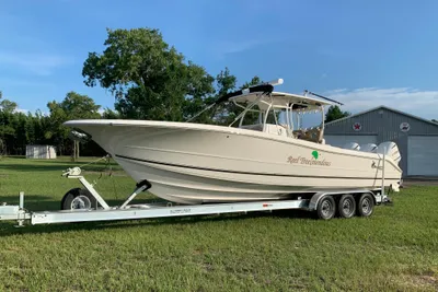 Key West Billistic 351 Center Console