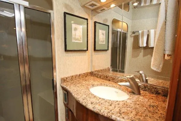 Flying Tiger Yacht Photos Pics 