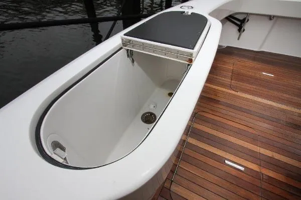 Flying Tiger Yacht Photos Pics 