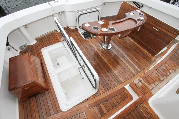 Flying Tiger Yacht Photos Pics 