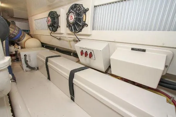 Flying Tiger Yacht Photos Pics 