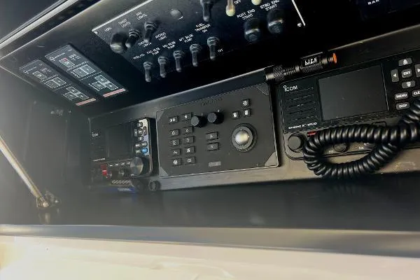 Flying Tiger Yacht Photos Pics 