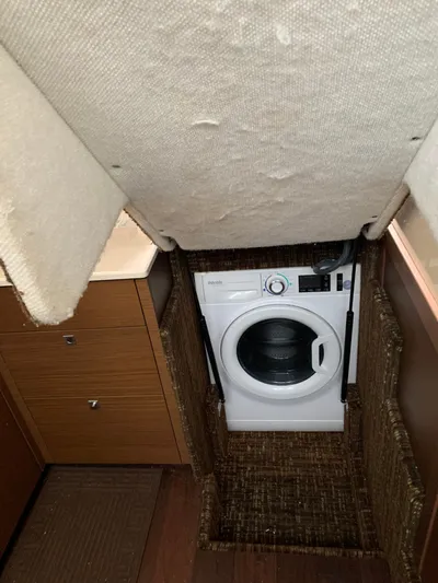 Above Ground Yacht Photos Pics 