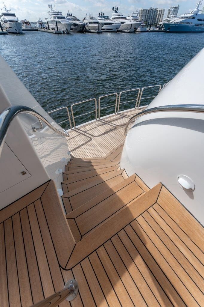 2006 Westport 130 