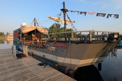 Custom Pirate Ship