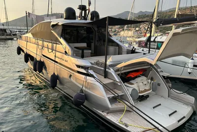 2022 Pershing 6X