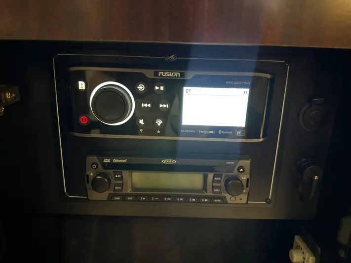  Yacht Photos Pics Fusion and Jensen audio systems in 2017 Monterey 355 Sport Yacht.