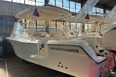 Grady-White Freedom 285