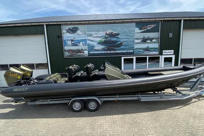 2016 Revolt 1060 Sport