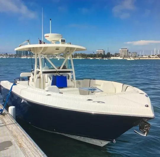 Dolce Vita Yacht Photos Pics 
