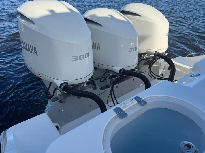 Aqua Therapy Yacht Photos Pics 