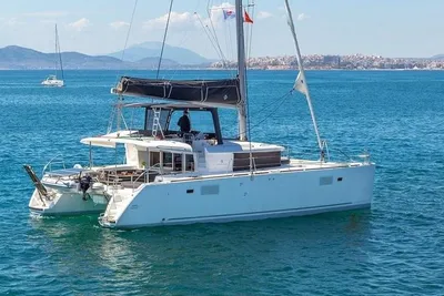 Lagoon 450 F