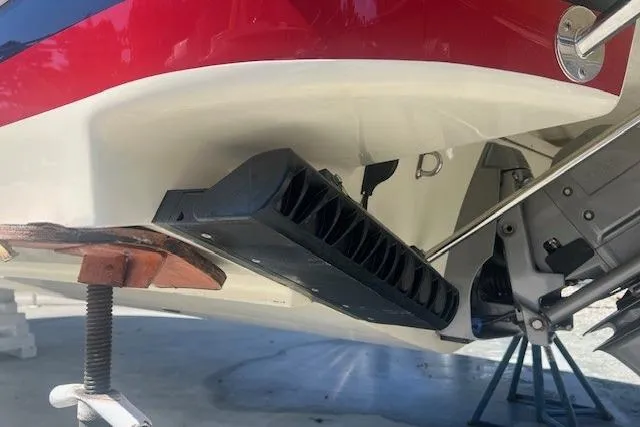  Yacht Photos Pics 2024 Chris-Craft Launch 27 boat underside, showcasing hull and propeller details.