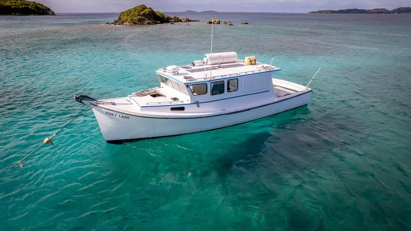 Foxy Lady Yacht Photos Pics 